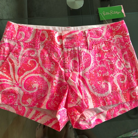 Lily Pulitzer shorts new with tags!!! - Picture 1 of 1